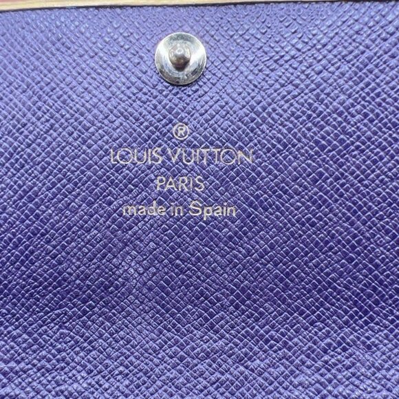 LV Epi Yellow Long Wallet 1996 Spain - Picture 5 of 9